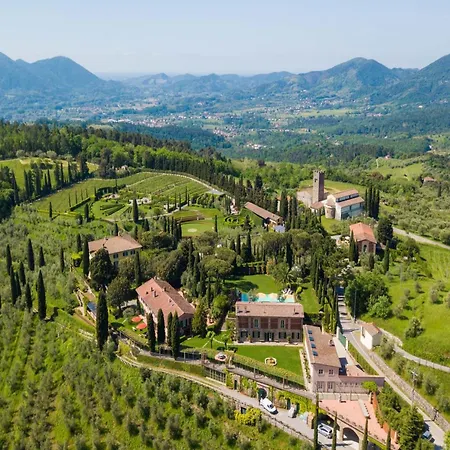 Villa Wine Estate In Hills *